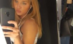 Call girl Lina Phone: +971 52 234 5678