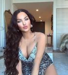 Jaqline is an escort at a cheap price, USD 1500 per hour