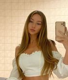 Abu Dhabi independent escort Yvonne is here just fo sucks for USD 1000